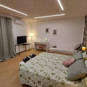 Dn House , Catania Italy